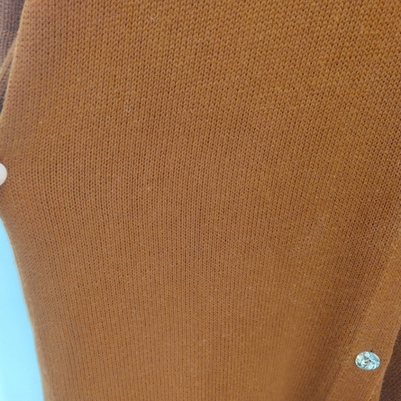 Lauren Manoogian Lauren Manoogian Lauren Manoogian Lauren Manoogian - Picture 12 of 14